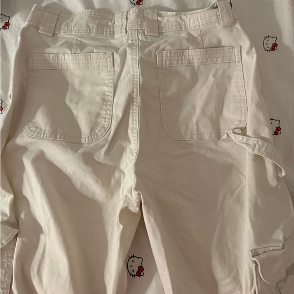 Abercrombie & Fitch Beige Cargos - Picture 5 of 6